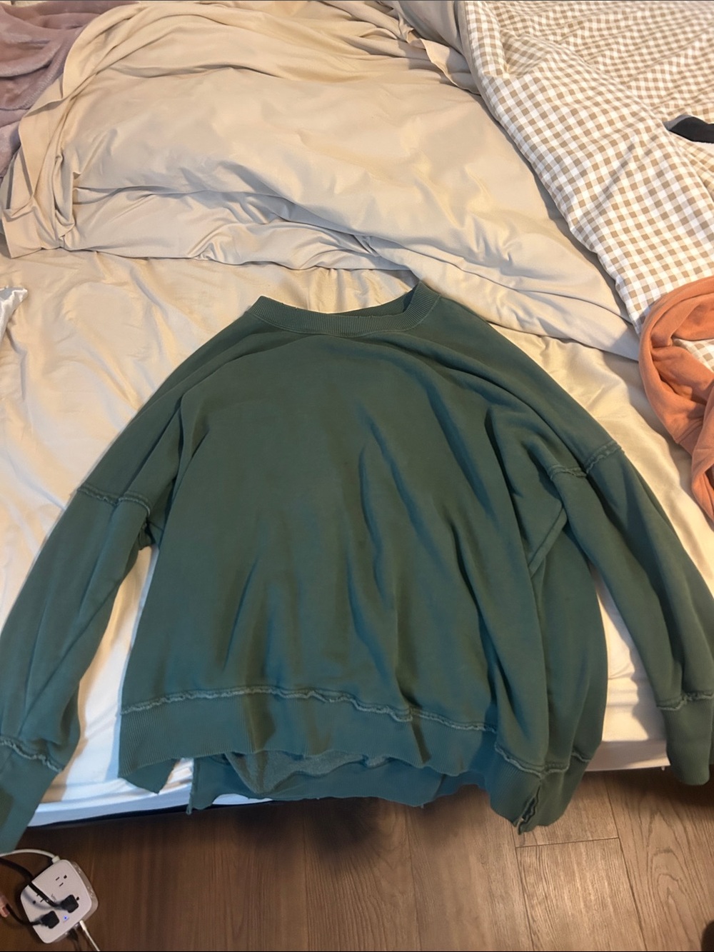 Men's Crewneck Sweatshirt in Forest Green